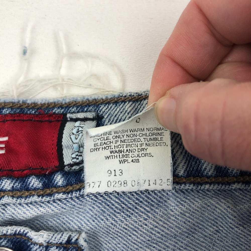 Vintage Levi's SilverTab Jean Cut Off Shorts - Picture 7 of 7